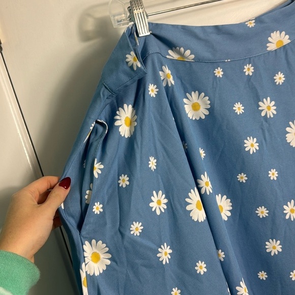 NWT Unique vintage Daisy print Briella flaired skirt and cropped top set retro - Picture 4 of 16